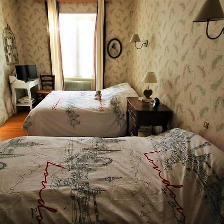 La Maison Des Chats Saint-Mary-le-Plain エクステリア 写真