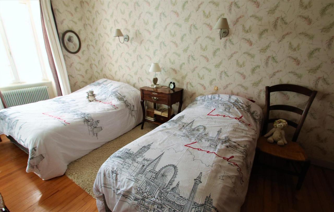 La Maison Des Chats Saint-Mary-le-Plain エクステリア 写真